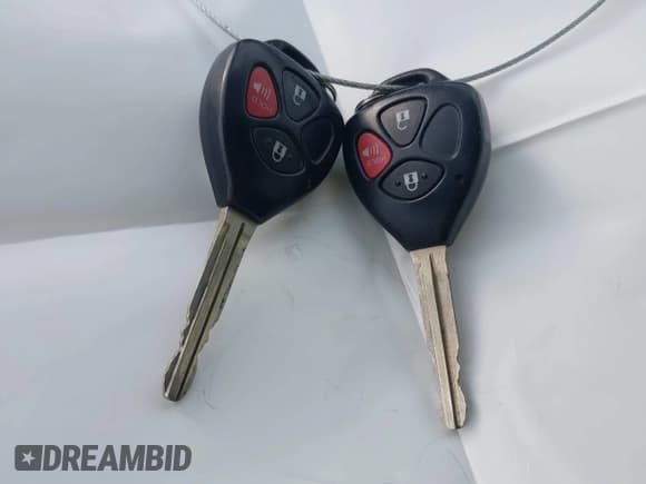 ✅ 2011 Toyota RAV4 • VIN: JTMZF4DV8BD031737 • Lot: 43192007. Listed on IAAI with 91,824 mi. Free auction sales archive from the USA and detailed vehicle history report at DreamBid. Image 11.