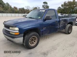 2002 Chevrolet Silverado 1500 LS с VIN 1GCEK14V62Z205980, выставлен на аукционе Copart как лот 79086614 с пробегом 227 466 миль миль и Списание • Salvage title. История ставок и продаж доступна на DreamBid. Изображение 1.