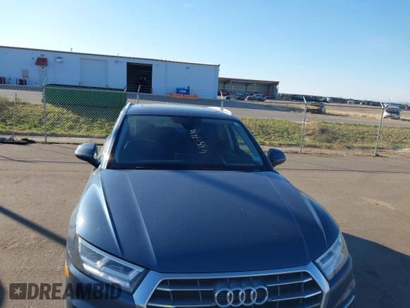 ✅ 2018 Audi Q5 Premium Plus • VIN: WA1BNAFY2J2232824 • Lot: 43517342. Listed on IAAI with 57,489 mi. Free auction sales archive from the USA and detailed vehicle history report at DreamBid. Image 6.
