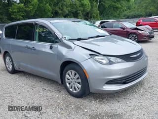 ✅ 2020 Chrysler Voyager L • VIN: 2C4RC1AG1LR105110 • Lot: 42731561. Listed on IAAI with 39,774 mi. Free auction sales archive from the USA and detailed vehicle history report at DreamBid. Image 1.