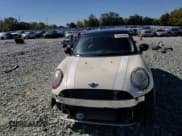 ✅ 2015 MINI Hardtop 4 Door • VIN: WMWXS5C5XFT831930 • Lot: 82584965. Listed on Copart with 138,432 mi. Free auction sales archive from the USA and detailed vehicle history report at DreamBid. Image 13.