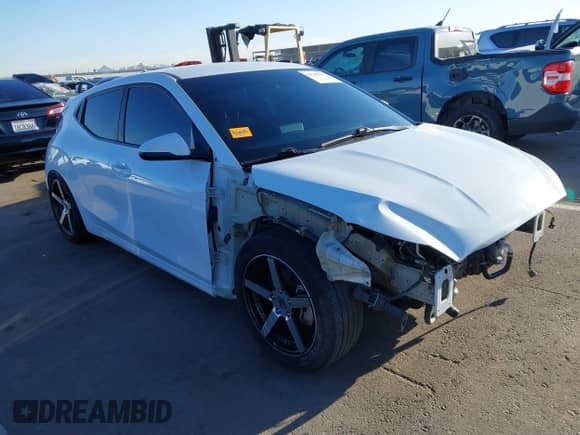 2019 Hyundai Veloster Premium with VIN KMHTG6AF3KU019356, listed as a IAAI auction lot 41765937 with 120,079 mi miles and . Bid and sale history available at DreamBid. Image 1.