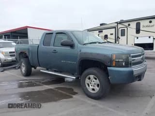 ✅ 2008 Chevrolet Silverado 1500 LTZ • VIN: 2GCEK19J081102237 • Lot: 43051259. Listed on IAAI with 201,848 mi. Free auction sales archive from the USA and detailed vehicle history report at DreamBid. Image 1.