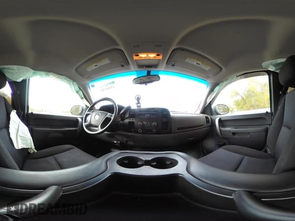 ✅ 2010 Chevrolet Silverado 1500 LS • VIN: 1GCSCREA0AZ144604 • Lot: 43461702. Listed on IAAI with 124,686 mi. Free auction sales archive from the USA and detailed vehicle history report at DreamBid. Image 18.