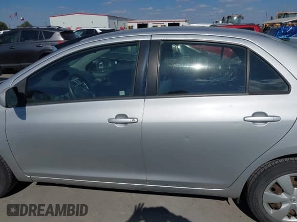 ✅ 2007 Toyota Yaris • VIN: JTDBT923871171854 • Lot: 43325245. Listed on IAAI with 208,779 mi. Free auction sales archive from the USA and detailed vehicle history report at DreamBid. Image 14.