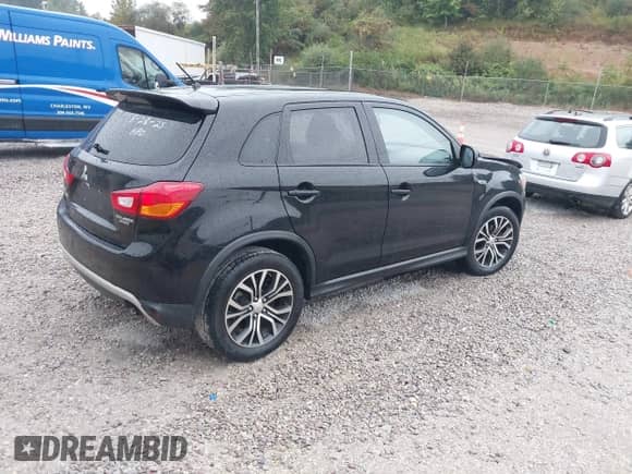 2016 Mitsubishi Outlander ES with VIN JA4AP3AU0GZ033356, listed as a IAAI auction lot 43148018 with 168,338 mi miles and . Bid and sale history available at DreamBid. Image 4.