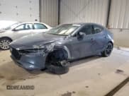 ✅ 2021 Mazda 3 Premium • VIN: JM1BPBML2M1401554 • Lot: 81148065. Wystawiony na Copart z przebiegiem 40 943 mil. Bezpłatny archiwum sprzedaży aukcyjnych z USA i szczegółowy raport historii pojazdu na DreamBid. Zdjęcie 1.