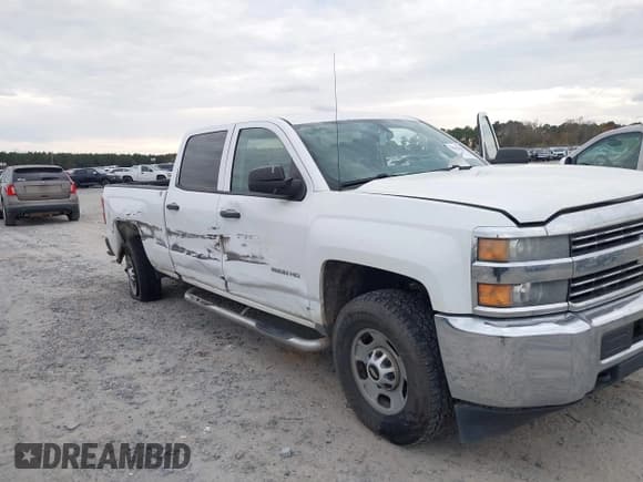 ✅ 2016 Chevrolet Silverado 2500HD Work Truck • VIN: 1GC1CUEG6GF135824 • Lot: 41037016. Listed on IAAI with 239,295 mi. Free auction sales archive from the USA and detailed vehicle history report at DreamBid. Image 6.
