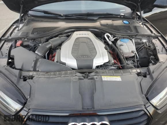 ✅ 2018 Audi A7 Premium Plus • VIN: WAUW3AFCXJN057865 • Лот: 84459995. Опубликован ранее на Copart с пробегом 100 396 миль. Бесплатный доступ к архиву аукционных продаж из США и подробный отчёт об истории автомобиля на DreamBid. Изображение 11.