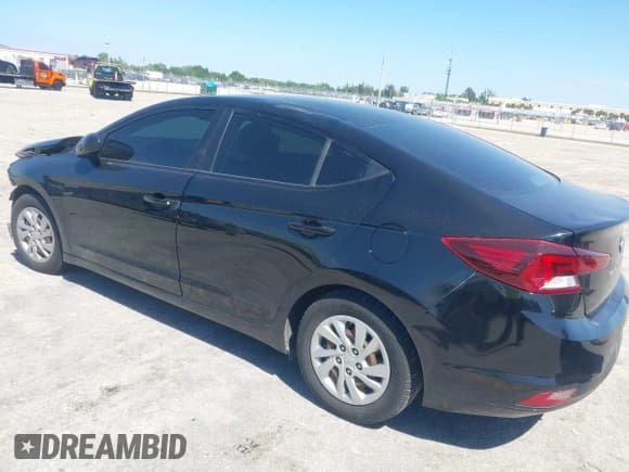 ✅ 2019 Hyundai Elantra SE • VIN: KMHD74LF4KU839046 • Lot: 42032995. Listed on IAAI with 72,590 mi. Free auction sales archive from the USA and detailed vehicle history report at DreamBid. Image 3.