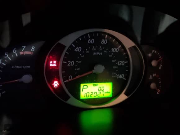 2005 Hyundai Tucson GL with VIN KM8JM12BX5U067598, listed as a Copart auction lot 81336444 with 102,027 mi miles and Clean title. Bid and sale history available at DreamBid. Image 9.