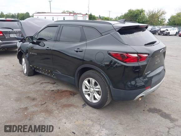 ✅ 2020 Chevrolet Blazer LT • VIN: 3GNKBBRA0LS627263 • Лот: 43021264. Опубликован ранее на IAAI с пробегом 88 874 миль. Бесплатный доступ к архиву аукционных продаж из США и подробный отчёт об истории автомобиля на DreamBid. Изображение 3.