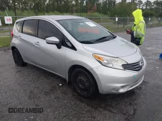✅ 2016 Nissan Note SV • VIN: 3N1CE2CP9GL388199 • Lot: 43057467. Wystawiony na IAAI z przebiegiem 143 593 mil. Bezpłatny archiwum sprzedaży aukcyjnych z USA i szczegółowy raport historii pojazdu na DreamBid. Zdjęcie 1.