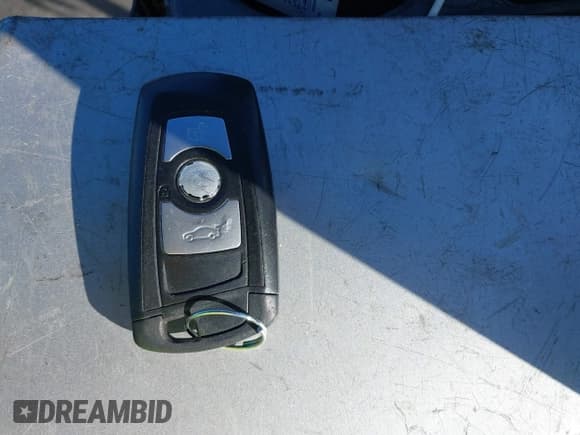 ✅ 2014 BMW 2 Series 228i • VIN: WBA1F5C57EV255839 • Лот: 43250859. Опубликован ранее на IAAI с пробегом 75 719 миль. Бесплатный доступ к архиву аукционных продаж из США и подробный отчёт об истории автомобиля на DreamBid. Изображение 11.