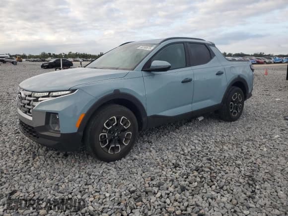 ✅ 2024 Hyundai Santa Cruz SEL • VIN: 5NTJC4AE8RH081117 • Лот: 90260675. Опубликован ранее на Copart с пробегом 13 072 миль. Бесплатный доступ к архиву аукционных продаж из США и подробный отчёт об истории автомобиля на DreamBid. Изображение 1.