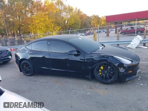 ✅ 2021 Tesla Model 3 Standard Range Plus • VIN: 5YJ3E1EA3MF915101 • Lot: 43580302. Listed on IAAI with 83,230 mi. Free auction sales archive from the USA and detailed vehicle history report at DreamBid. Image 12.