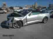 2019 Chevrolet Camaro 1LT с VIN 1G1FB3DX5K0125150, выставлен на аукционе Copart как лот 52542775 с пробегом 74 721 миль миль и Списание • Salvage title. История ставок и продаж доступна на DreamBid. Изображение 1.