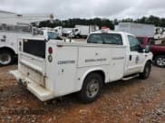 ✅ 2006 Ford F-250 • VIN: 1FDNF20506EC75421 • Lot: 58069295. Wystawiony na Copart z przebiegiem 176 547 mil. Bezpłatny archiwum sprzedaży aukcyjnych z USA i szczegółowy raport historii pojazdu na DreamBid. Zdjęcie 3.