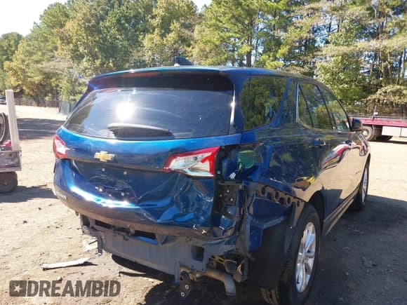 ✅ 2020 Chevrolet Equinox LT • VIN: 2GNAXJEV5L6153020 • Lot: 43486682. Listed on IAAI with 66,378 mi. Free auction sales archive from the USA and detailed vehicle history report at DreamBid. Image 6.