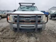 ✅ 2007 Chevrolet Silverado 2500HD Work Truck • VIN: 1GCHK24KX7E548136 • Lot: 44633535. Wystawiony na Copart z przebiegiem 246 820 mil. Bezpłatny archiwum sprzedaży aukcyjnych z USA i szczegółowy raport historii pojazdu na DreamBid. Zdjęcie 5.