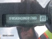 ✅ 2022 Ford Police Interceptor Utility • VIN: 1FM5K8AC8NGB17603 • Lot: 43351628. Wystawiony na IAAI z przebiegiem 45 431 mil. Bezpłatny archiwum sprzedaży aukcyjnych z USA i szczegółowy raport historii pojazdu na DreamBid. Zdjęcie 9.