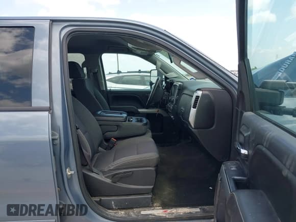 ✅ 2016 Chevrolet Silverado 2500HD LT • VIN: 1GC1KVE85GF165933 • Лот: 42554237. Опубликован ранее на IAAI с пробегом 244 064 миль. Бесплатный доступ к архиву аукционных продаж из США и подробный отчёт об истории автомобиля на DreamBid. Изображение 5.