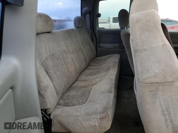 ✅ 2000 Chevrolet Silverado 1500 LS • VIN: 1GCEK19T3YE384891 • Лот: 92457745. Опубликован ранее на Copart с пробегом 309 186 миль. Бесплатный доступ к архиву аукционных продаж из США и подробный отчёт об истории автомобиля на DreamBid. Изображение 10.