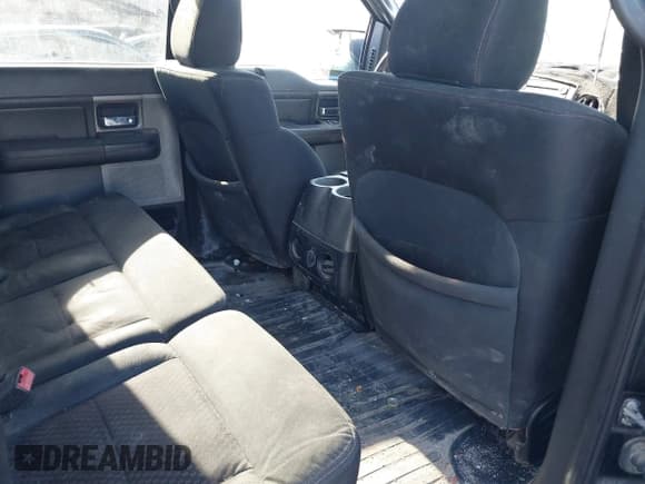 ✅ 2008 Ford F-150 XL • VIN: 1FTRW12W38KD23732 • Lot: 40683259. Wystawiony na IAAI z przebiegiem 143 203 mil. Bezpłatny archiwum sprzedaży aukcyjnych z USA i szczegółowy raport historii pojazdu na DreamBid. Zdjęcie 8.