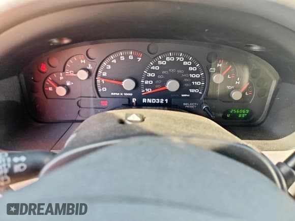 ✅ 2004 Ford Explorer XLT • VIN: 1FMZU63K44UB33639 • Лот: 86267095. Опубликован ранее на Copart с пробегом 256 069 миль. Бесплатный доступ к архиву аукционных продаж из США и подробный отчёт об истории автомобиля на DreamBid. Изображение 9.