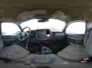 2004 Chevrolet Silverado 1500 Work Truck z VIN 1GCEC14X44Z335614, wystawiony jako IAAI lot #41428046 z przebiegiem 201 735 mil mil oraz . Historia ofert i sprzedaży dostępna na DreamBid. Obrazek 18.