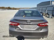 ✅ 2018 Toyota Camry XLE • VIN: 4T1B11HK1JU157799 • Lot: 91577745. Wystawiony na Copart z przebiegiem 89 858 mil. Bezpłatny archiwum sprzedaży aukcyjnych z USA i szczegółowy raport historii pojazdu na DreamBid. Zdjęcie 6.