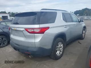 ✅ 2020 Chevrolet Traverse LT • VIN: 1GNERHKW1LJ133836 • Lot: 43406965. Wystawiony na IAAI z przebiegiem 89 960 mil. Bezpłatny archiwum sprzedaży aukcyjnych z USA i szczegółowy raport historii pojazdu na DreamBid. Zdjęcie 4.
