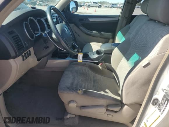 ✅ 2008 Toyota 4Runner Sport • VIN: JTEBU14R48K028150 • Lot: 86699595. Listed on Copart with 370,237 mi. Free auction sales archive from the USA and detailed vehicle history report at DreamBid. Image 7.