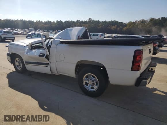 ✅ 2003 Chevrolet Silverado 1500 LS • VIN: 1GCEC14X03Z163886 • Лот: 78300774. Опубликован ранее на Copart с пробегом Не указан. Бесплатный доступ к архиву аукционных продаж из США и подробный отчёт об истории автомобиля на DreamBid. Изображение 2.
