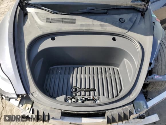 ✅ 2022 Tesla Model 3 • VIN: 5YJ3E1EA6NF249868 • Лот: 91277405. Опубликован ранее на Copart с пробегом 50 662 миль. Бесплатный доступ к архиву аукционных продаж из США и подробный отчёт об истории автомобиля на DreamBid. Изображение 11.