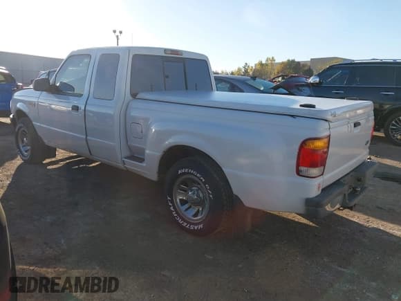 ✅ 1999 Ford Ranger XL • VIN: 1FTYR14V7XPB65694 • Lot: 43625490. Wystawiony na IAAI z przebiegiem 167 281 mil. Bezpłatny archiwum sprzedaży aukcyjnych z USA i szczegółowy raport historii pojazdu na DreamBid. Zdjęcie 3.