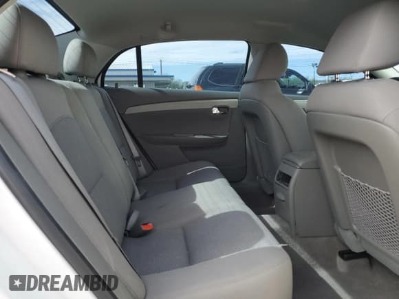 ✅ 2012 Chevrolet Malibu 1LS • VIN: 1G1ZB5E01CF241860 • Lot: 86106485. Listed on Copart with 81,758 mi. Free auction sales archive from the USA and detailed vehicle history report at DreamBid. Image 10.