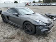 ✅ 2018 Porsche 718 Cayman • VIN: WP0AA2A82JK262271 • Lot: 50431055. Wystawiony na Copart z przebiegiem 50 047 mil. Bezpłatny archiwum sprzedaży aukcyjnych z USA i szczegółowy raport historii pojazdu na DreamBid. Zdjęcie 4.
