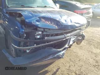 ✅ 2000 Chevrolet Silverado 1500 LS • VIN: 2GCEC19T5Y1218645 • Lot: 43314281. Wystawiony na IAAI z przebiegiem 240 959 mil. Bezpłatny archiwum sprzedaży aukcyjnych z USA i szczegółowy raport historii pojazdu na DreamBid. Zdjęcie 6.
