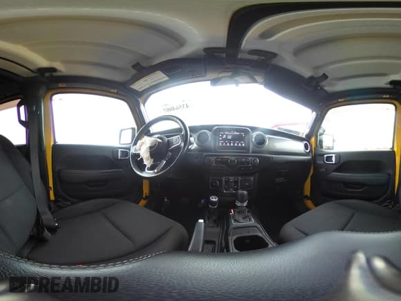 ✅ 2019 Jeep Wrangler Unlimited Sahara • VIN: 1C4HJXEN4KW687108 • Lot: 43564007. Listed on IAAI with 31,165 mi. Free auction sales archive from the USA and detailed vehicle history report at DreamBid. Image 19.