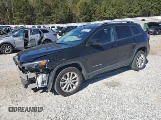 ✅ 2021 Jeep Cherokee Latitude • VIN: 1C4PJLCB1MD146979 • Lot: 82680105. Wystawiony na Copart z przebiegiem 89 146 mil. Bezpłatny archiwum sprzedaży aukcyjnych z USA i szczegółowy raport historii pojazdu na DreamBid. Zdjęcie 1.