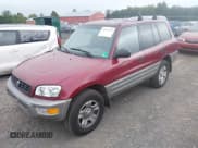 ✅ 2000 Toyota RAV4 • VIN: JT3GP10V0Y0051221 • Lot: 42952543. Listed on IAAI with 379,788 mi. Free auction sales archive from the USA and detailed vehicle history report at DreamBid. Image 2.