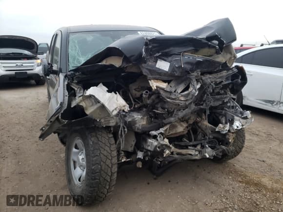 ✅ 2018 Toyota Tacoma TRD Sport • VIN: 5TFCZ5AN6JX123269 • Лот: 62408821. Опубликован ранее на Copart с пробегом Не указан. Бесплатный доступ к архиву аукционных продаж из США и подробный отчёт об истории автомобиля на DreamBid. Изображение 9.