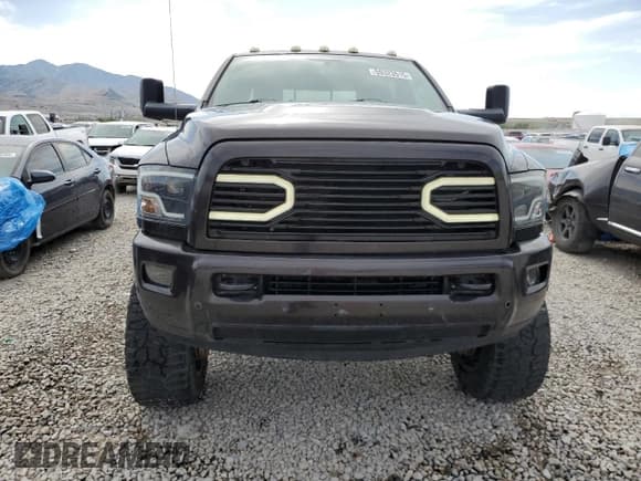 ✅ 2010 Dodge 3500 SLT • VIN: 3D73Y3CL4AG126894 • Lot: 59323515. Listed on Copart with 86,465 mi. Free auction sales archive from the USA and detailed vehicle history report at DreamBid. Image 5.