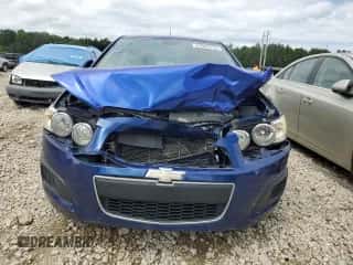 2013 Chevrolet Sonic LT с VIN 1G1JC5SH2D4246048, выставлен на аукционе Copart как лот 67592714 с пробегом 129 847 миль миль и Списание • Salvage title. История ставок и продаж доступна на DreamBid. Изображение 5.