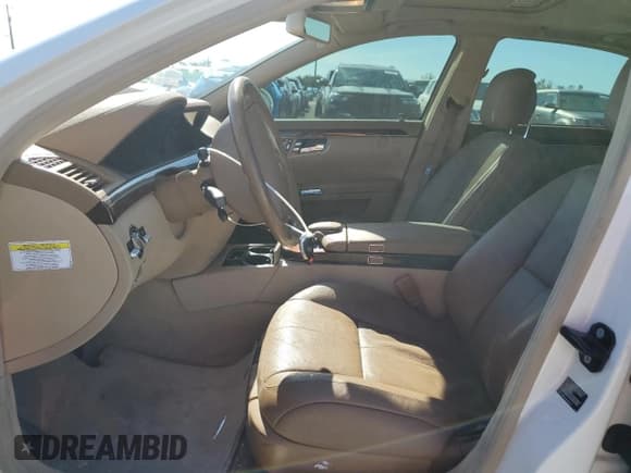 ✅ 2007 Mercedes-Benz S 550 • VIN: WDDNG86X37A126920 • Lot: 81603204. Listed on Copart with 167,485 mi. Free auction sales archive from the USA and detailed vehicle history report at DreamBid. Image 7.