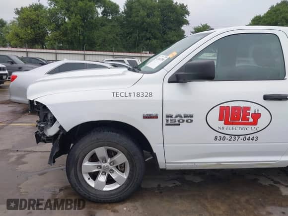 2022 Ram 1500 Tradesman с VIN 3C6JR6AT9NG210824, выставлен на аукционе IAAI как лот 42161290 с пробегом 61 371 миль миль и . История ставок и продаж доступна на DreamBid. Изображение 19.