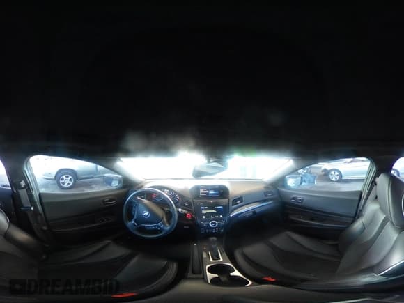 ✅ 2019 Acura ILX Premium • VIN: 19UDE2F86KA006069 • Lot: 42631178. Wystawiony na IAAI z przebiegiem 92 939 mil. Bezpłatny archiwum sprzedaży aukcyjnych z USA i szczegółowy raport historii pojazdu na DreamBid. Zdjęcie 19.