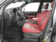 ✅ 2023 Lexus GX 460 Premium • VIN: JTJAM7BX3P5375547 • Lot: 85304605. Wystawiony na Copart z przebiegiem 9 957 mil. Bezpłatny archiwum sprzedaży aukcyjnych z USA i szczegółowy raport historii pojazdu na DreamBid. Zdjęcie 7.