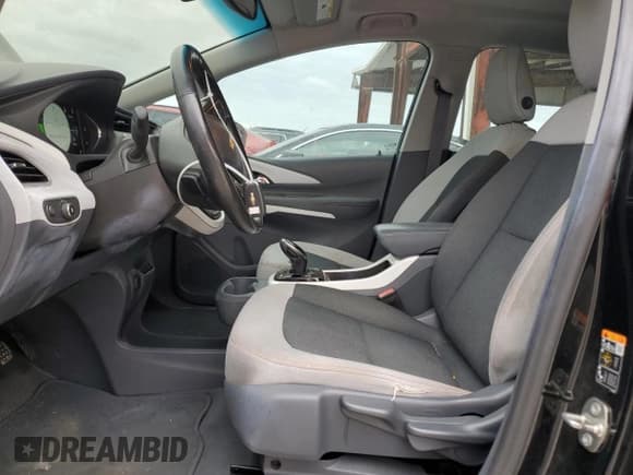 ✅ 2017 Chevrolet Bolt EV LT • VIN: 1G1FW6S08H4160858 • Lot: 81730694. Wystawiony na Copart z przebiegiem 88 323 mil. Bezpłatny archiwum sprzedaży aukcyjnych z USA i szczegółowy raport historii pojazdu na DreamBid. Zdjęcie 7.